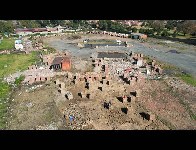 15,900M² VACANT LAND FOR SALE IN NEW MARKET